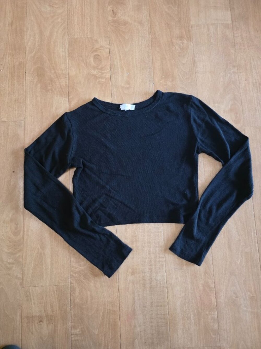 Black long sleeve Ozma Raw silk jersey crop shirt. Size small